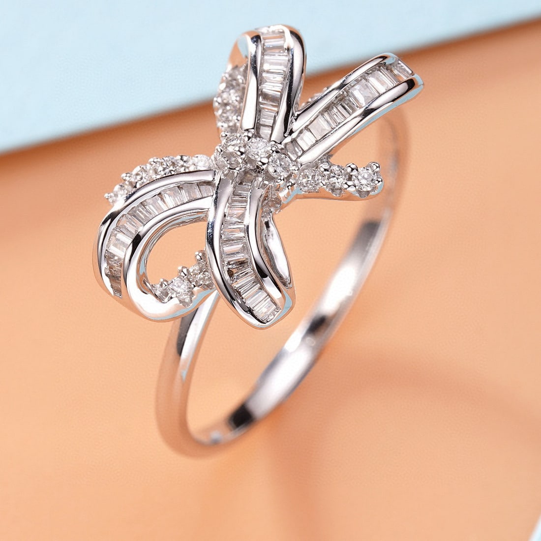 14k Gold 0.27 Ctw Natural H Diamond Ring: Ref:230996163 // gold content:14k gold // ring size:7. 25us // // main gemstone:diamond // shape:baguette // carat weight:0. 16ct // clarity grade:vs-si // color:h // treatment:natural // // adjacent