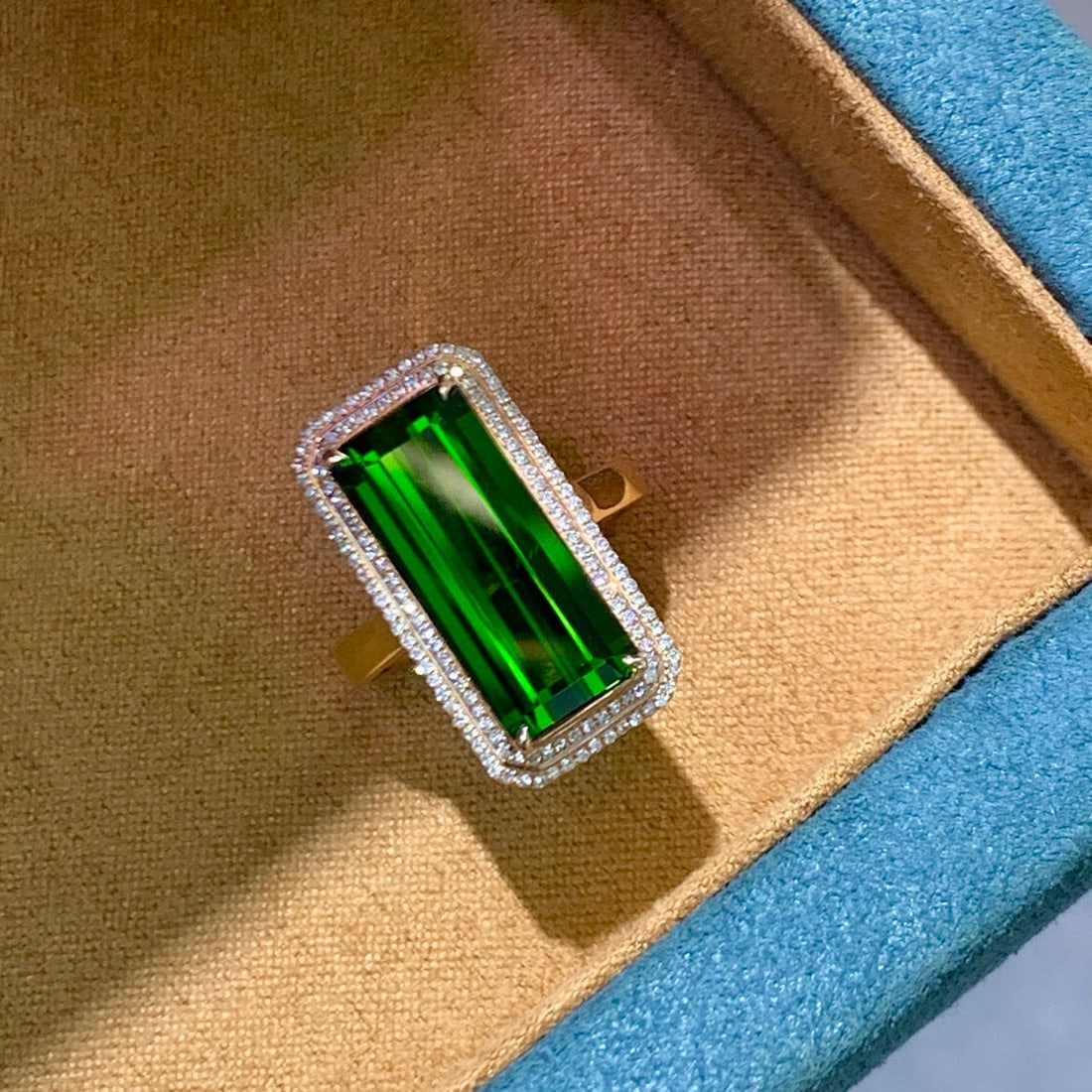 14k Gold 5.96 Ct Natural Tourmaline & Diamond Ring - 4