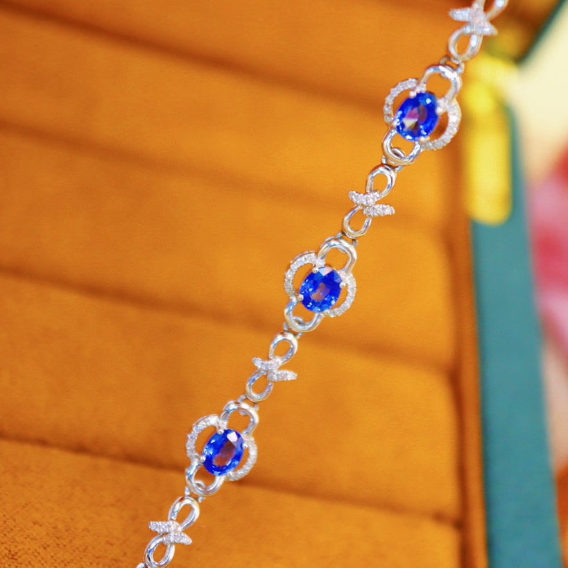 14k Gold 4.00 Ctw Natural Sapphire & Diamond Bracelet - 3