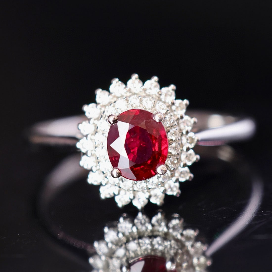 14k Gold 0.86 Ctw Natural Ruby & Diamond Ring - 2