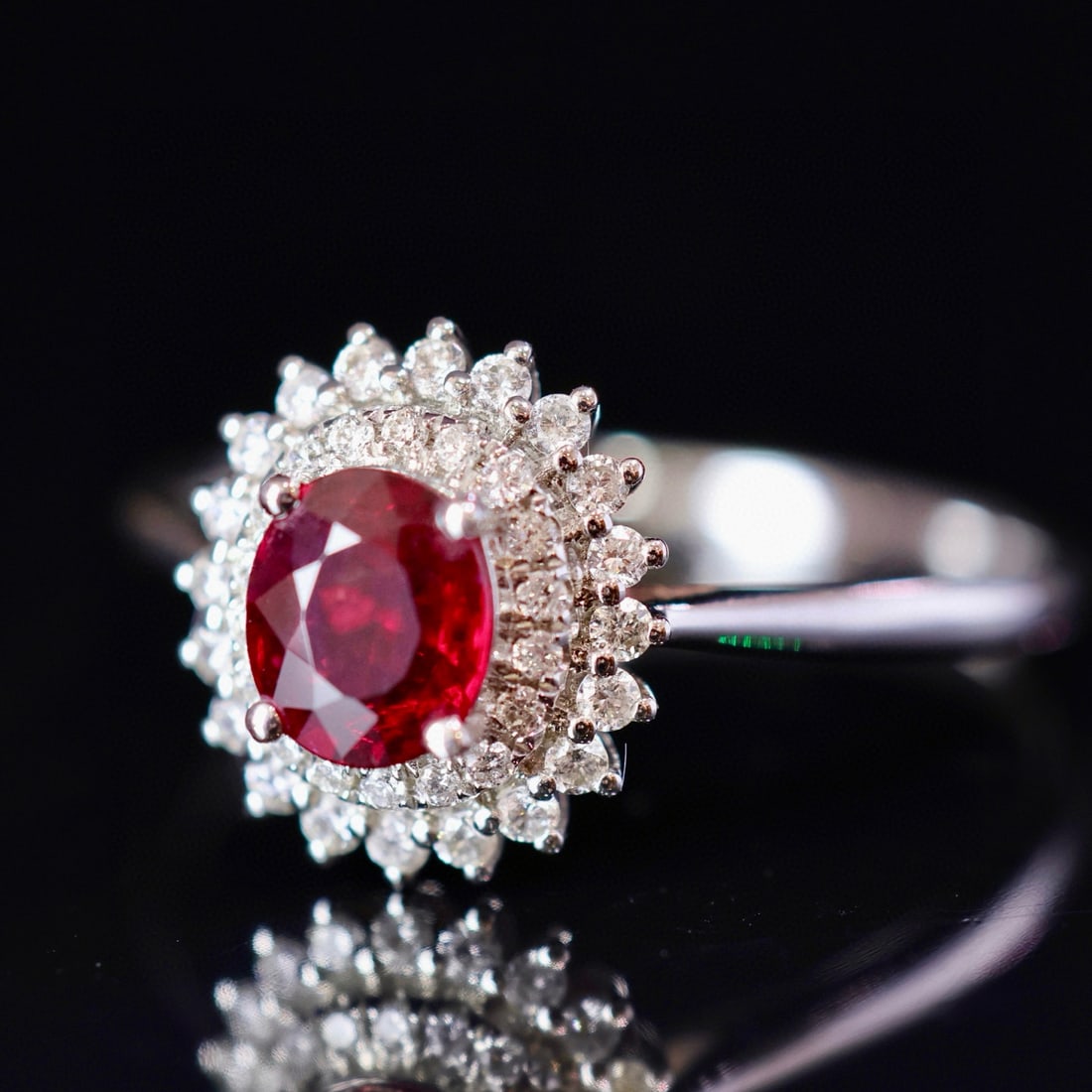 14k Gold 0.86 Ctw Natural Ruby & Diamond Ring - 3