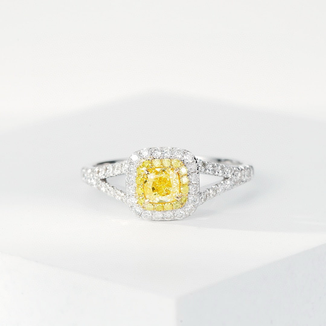 14k Gold 0.63 Ctw Natural Yellow Diamond & Diamond Ring - 2