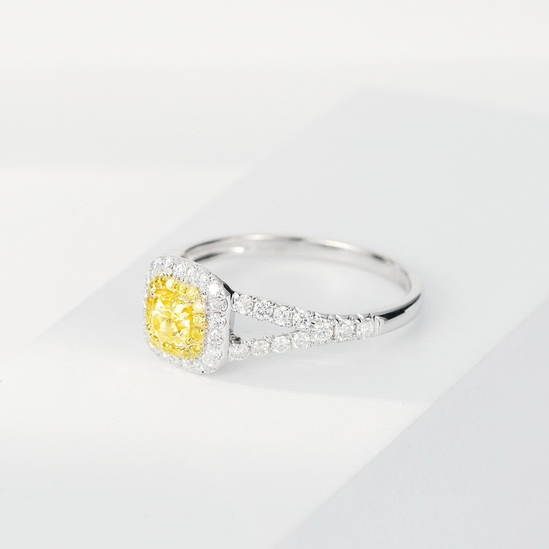 14k Gold 0.63 Ctw Natural Yellow Diamond & Diamond Ring - 4