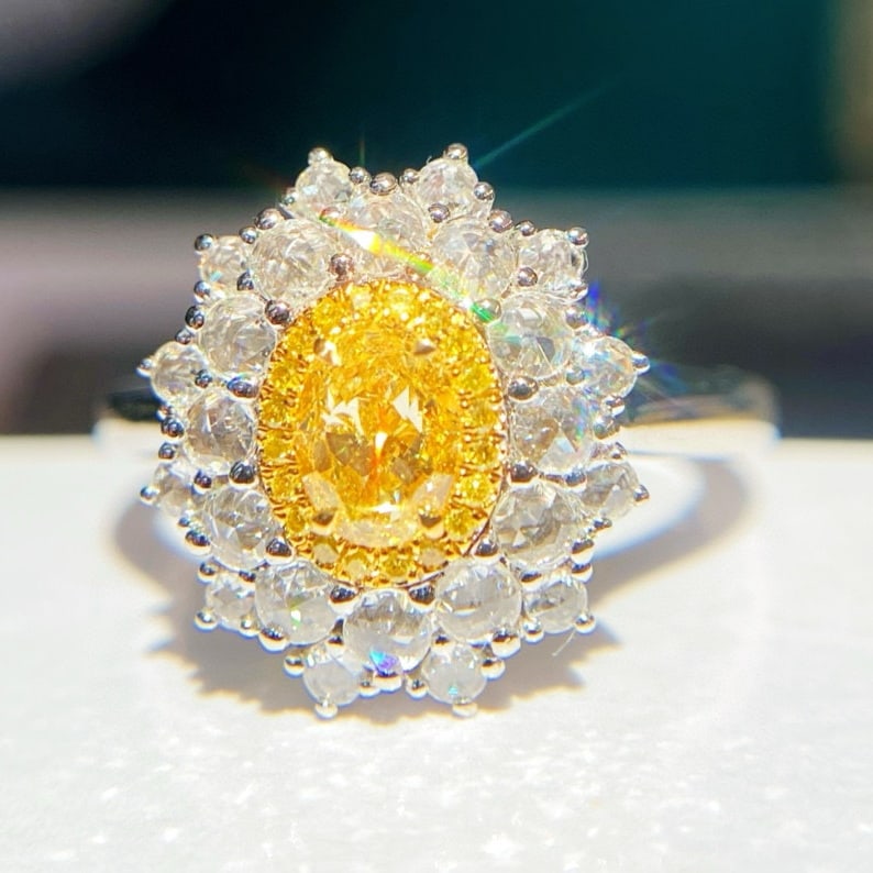 14k Gold 0.98 Ctw Natural Yellow Diamond & Diamond Ring - 3
