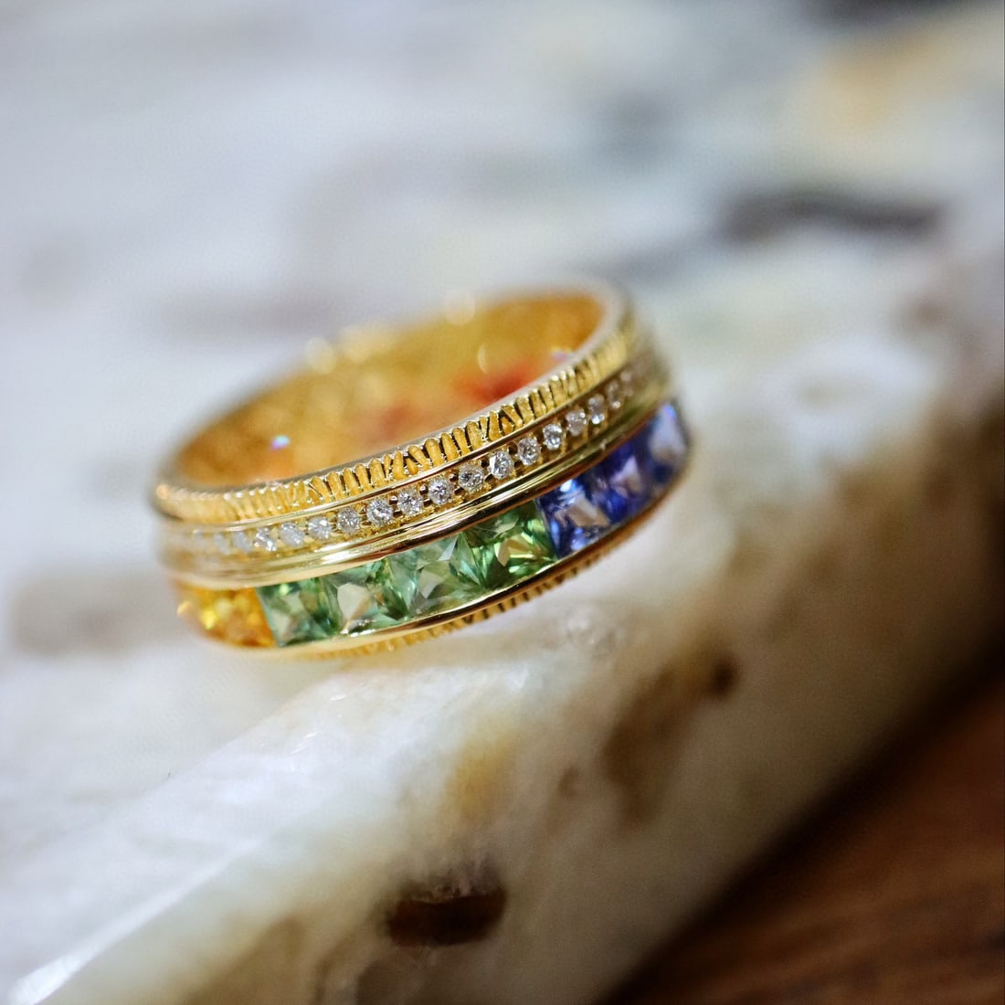 14k Gold 3.72 Ctw Natural Sapphire & Diamond Ring - 2