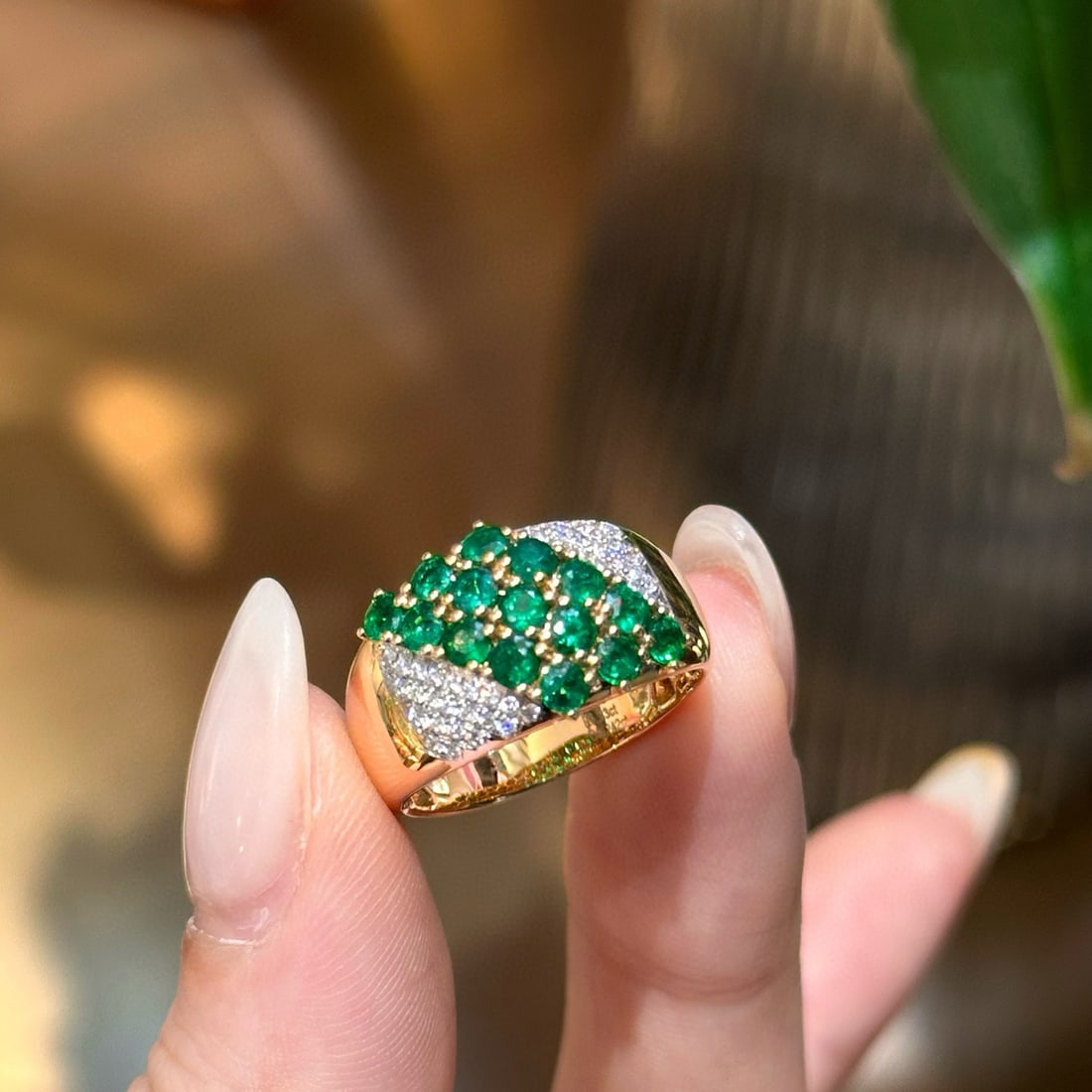 14k Gold 1.47 Ctw Vivid Green Natural Emerald & Diamond Ring - 3