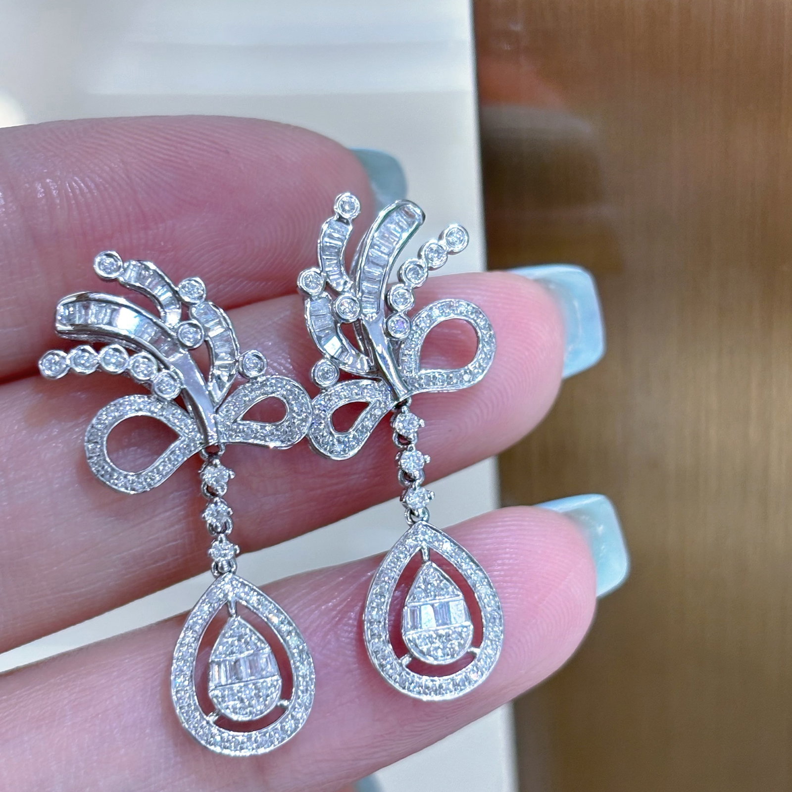14k Gold 0.85 Ct Natural H Diamond Earrings - 3