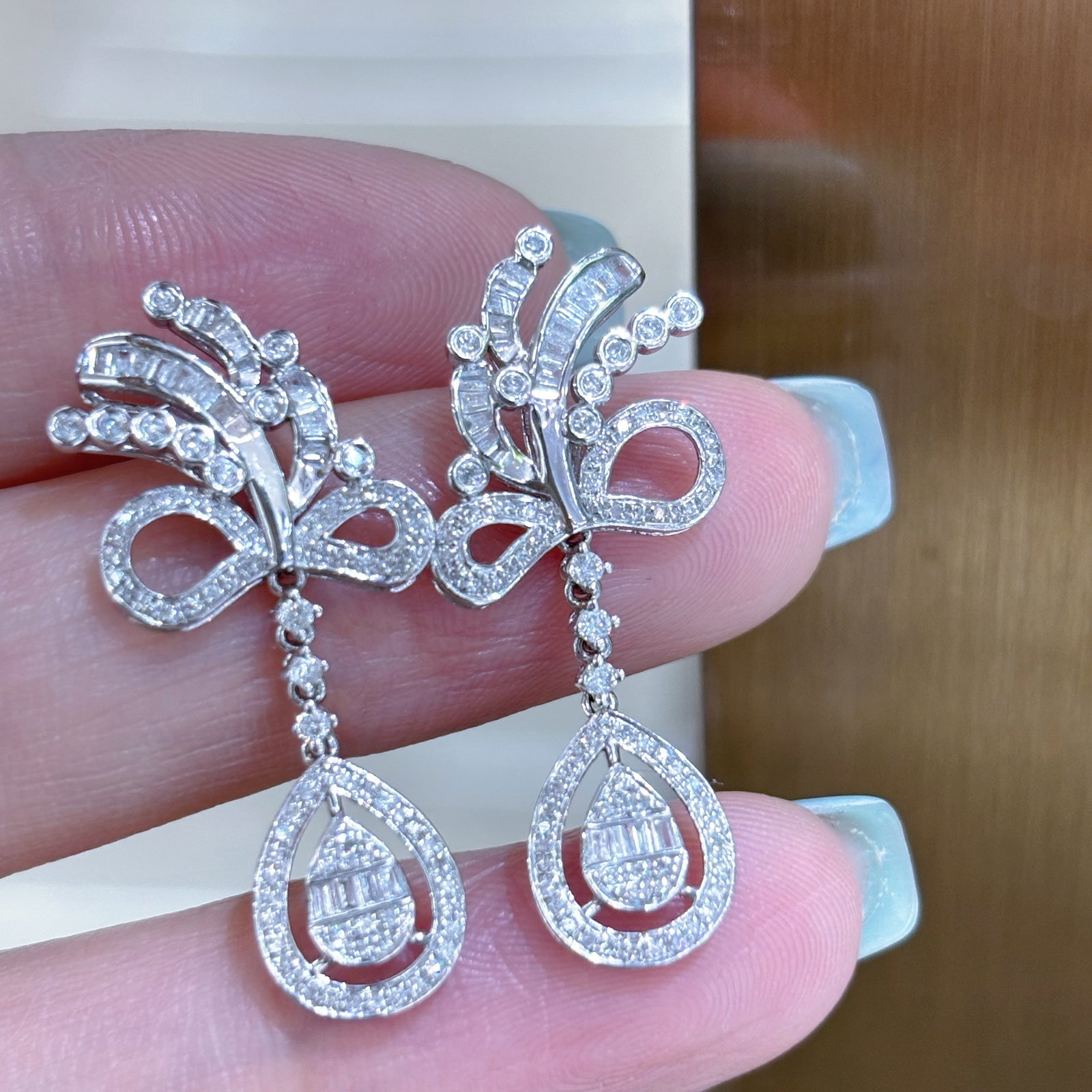 14k Gold 0.85 Ct Natural H Diamond Earrings - 4