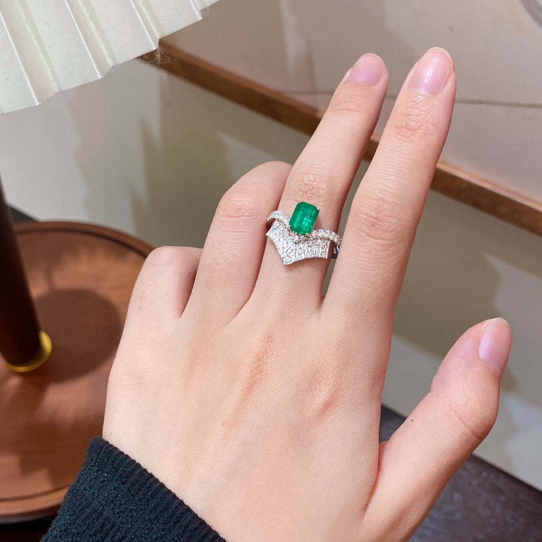 14k Gold 1.92 Ctw Vivid Green Natural Emerald & Diamond Ring - 3