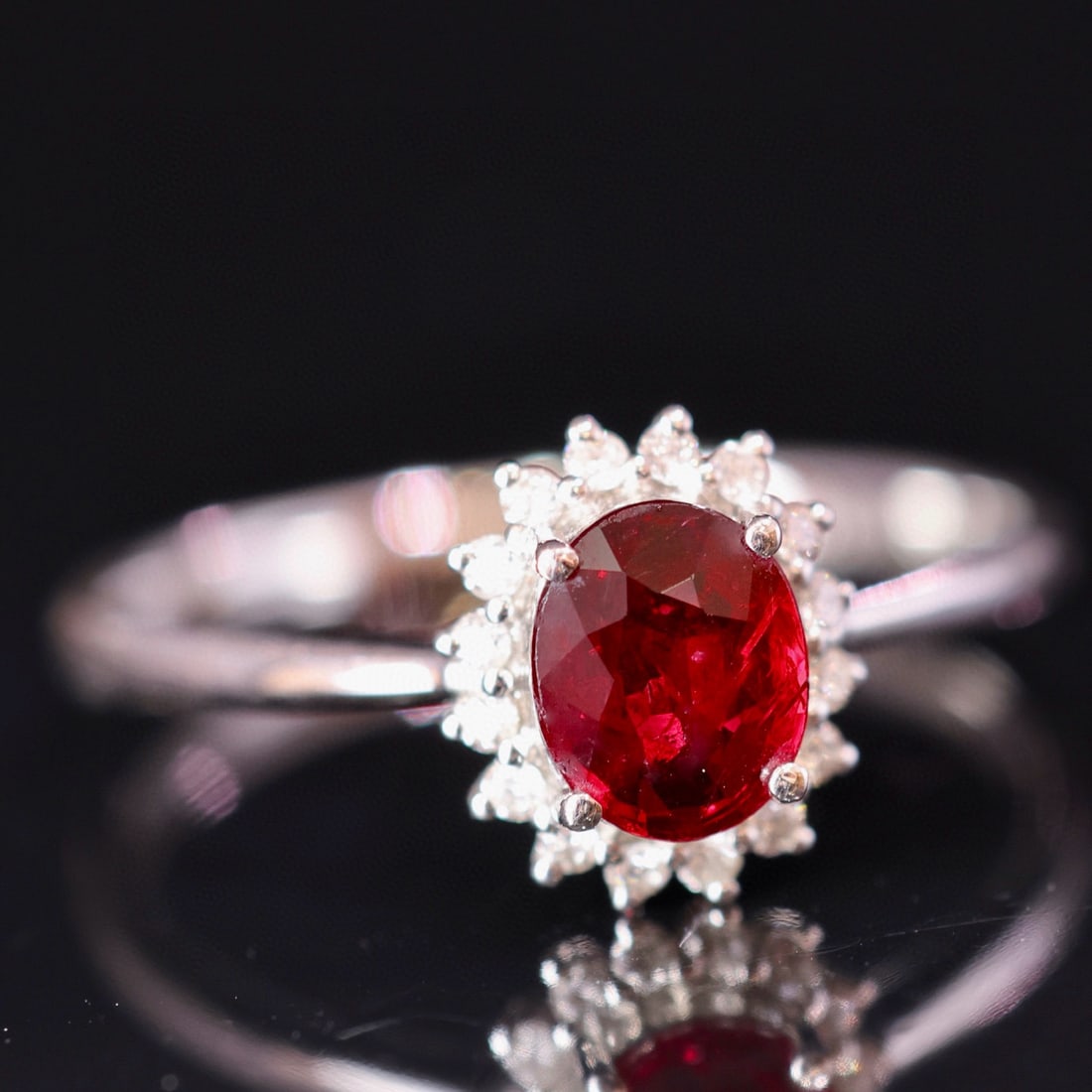 14k Gold 0.84 Ctw Natural Ruby & Diamond Ring - 4