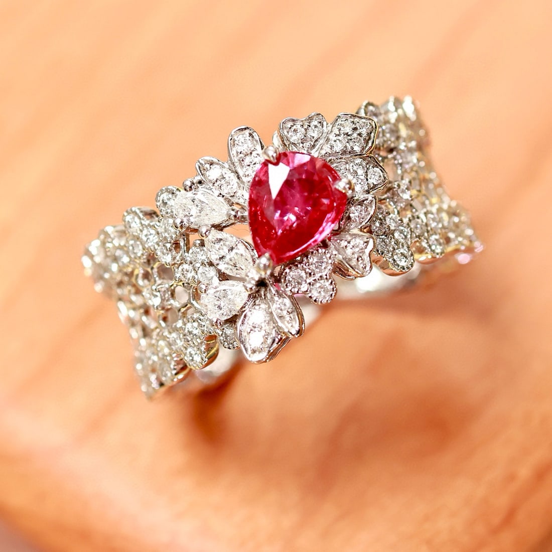 14k Gold 1.09 Ctw Natural Ruby & Diamond Ring: Ref:230996257 // gold content:14k gold // ring size:7. 25us // // main gemstone:ruby // shape:pear // carat weight:0. 5ct // color:red // treatment:natural // // adjacent gemstone 2 : diamond //