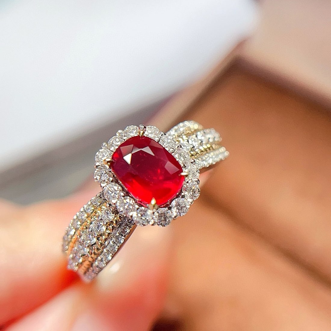 14k Gold 1.57 Ctw Natural Ruby & Diamond Ring - 2