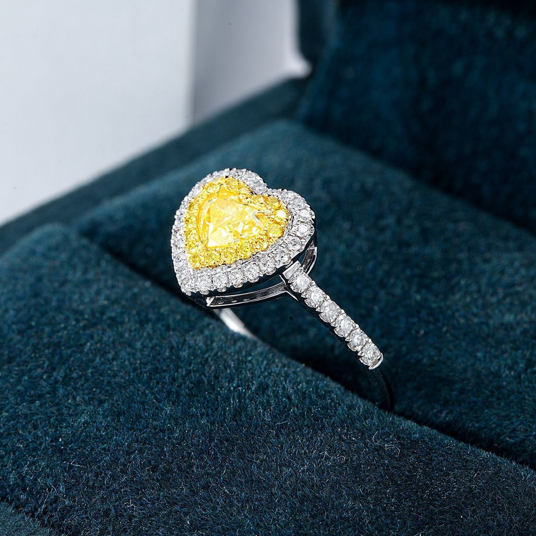 14k Gold 1.04 Ctw Natural Yellow Diamond & Diamond Ring - 2