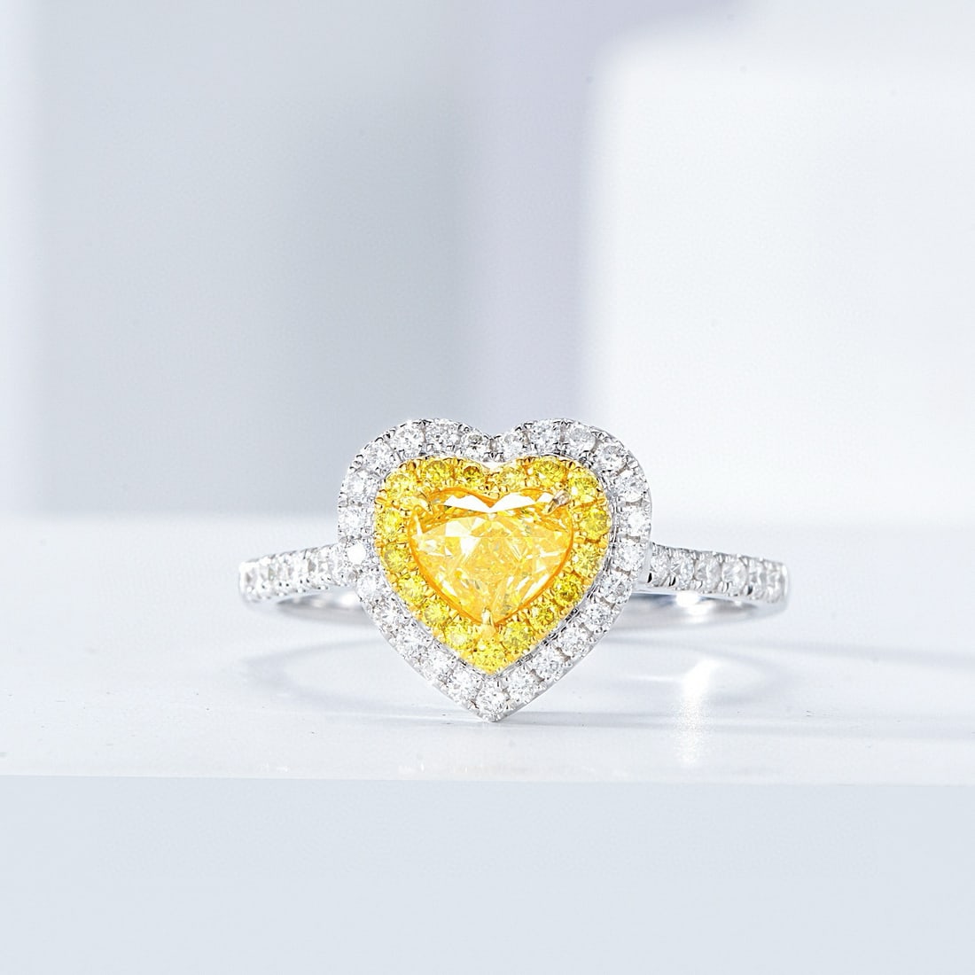 14k Gold 1.04 Ctw Natural Yellow Diamond & Diamond Ring - 4