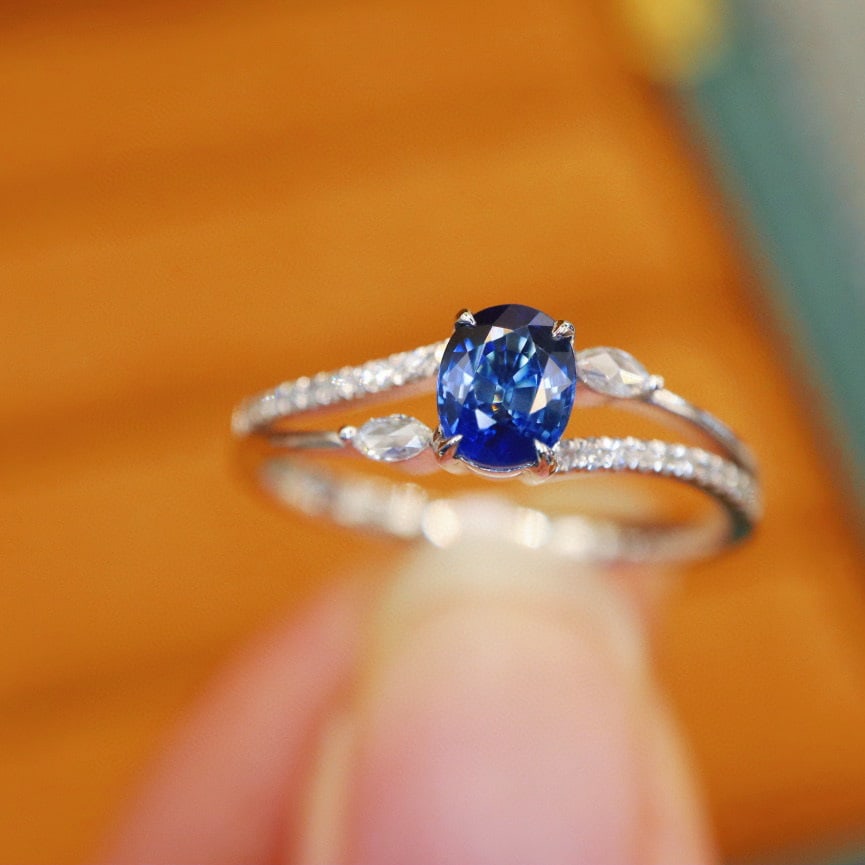 14k Gold 0.68 Ctw Natural Sapphire & Diamond Ring - 2