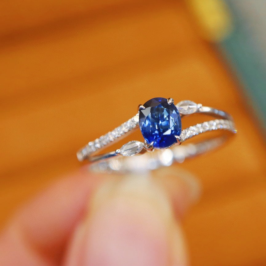 14k Gold 0.68 Ctw Natural Sapphire & Diamond Ring - 3