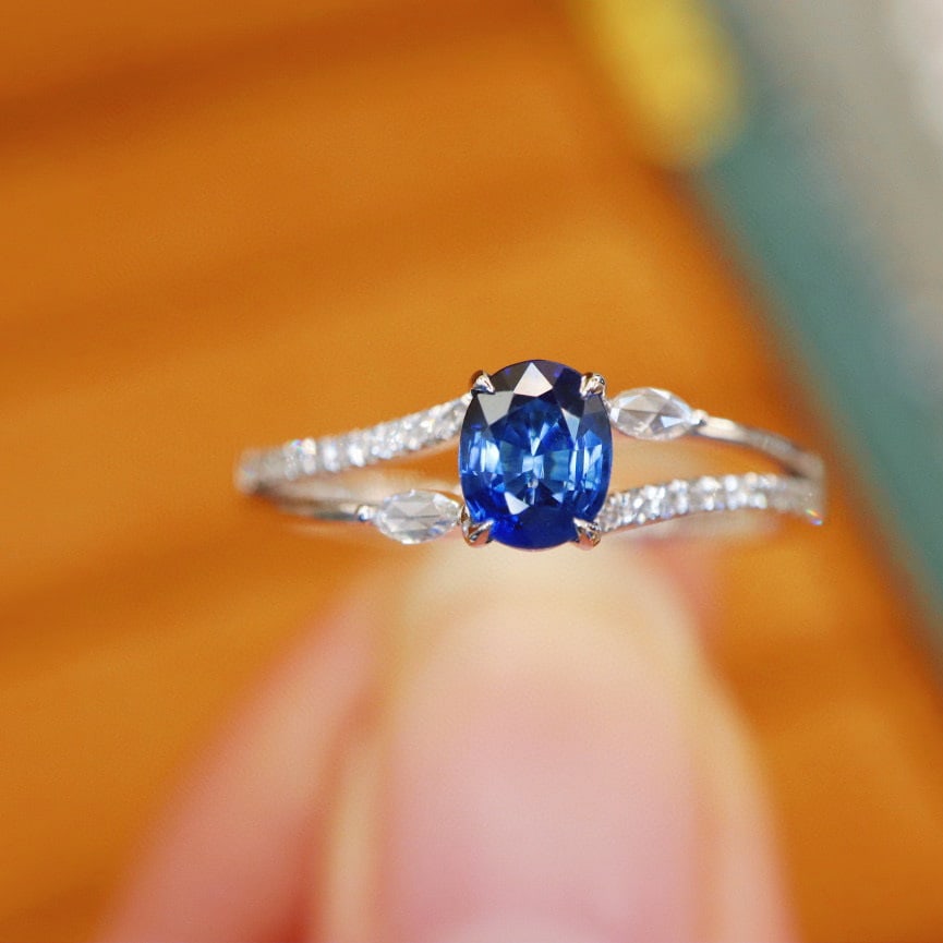 14k Gold 0.68 Ctw Natural Sapphire & Diamond Ring - 6