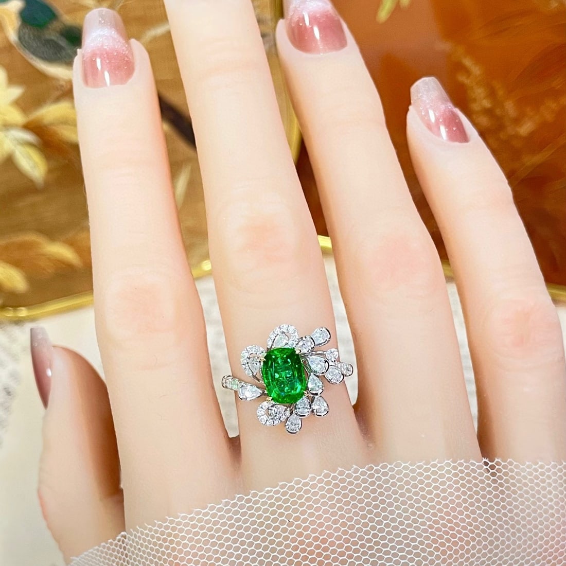 14k Gold 1.99 Ctw Vivid Green Natural Emerald & Diamond Ring - 5