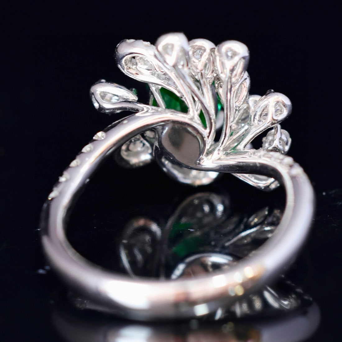 14k Gold 1.99 Ctw Vivid Green Natural Emerald & Diamond Ring - 6