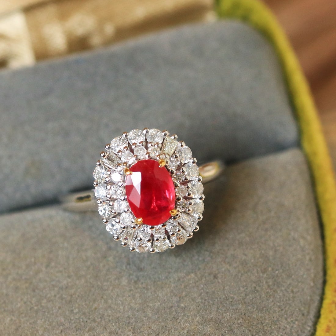 14k Gold 1.72 Ctw Natural Ruby & Diamond Ring: Ref:230996302 // gold content:14k gold // ring size:7. 25us // // main gemstone:ruby // shape:oval // carat weight:1. 05ct // color:pigeonblood red // treatment:natural // // adjacent gemstone 2 :