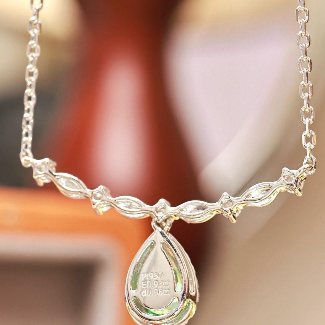 14k Gold 1.29 Ctw Natural Emerald & Diamond Necklace - 5