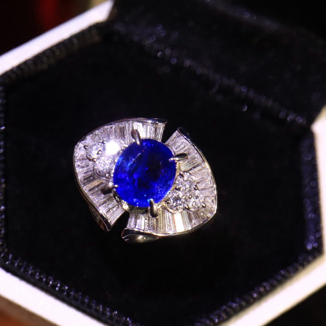 14k Gold 2.03 Ctw Natural Sapphire & Diamond Ring - 2