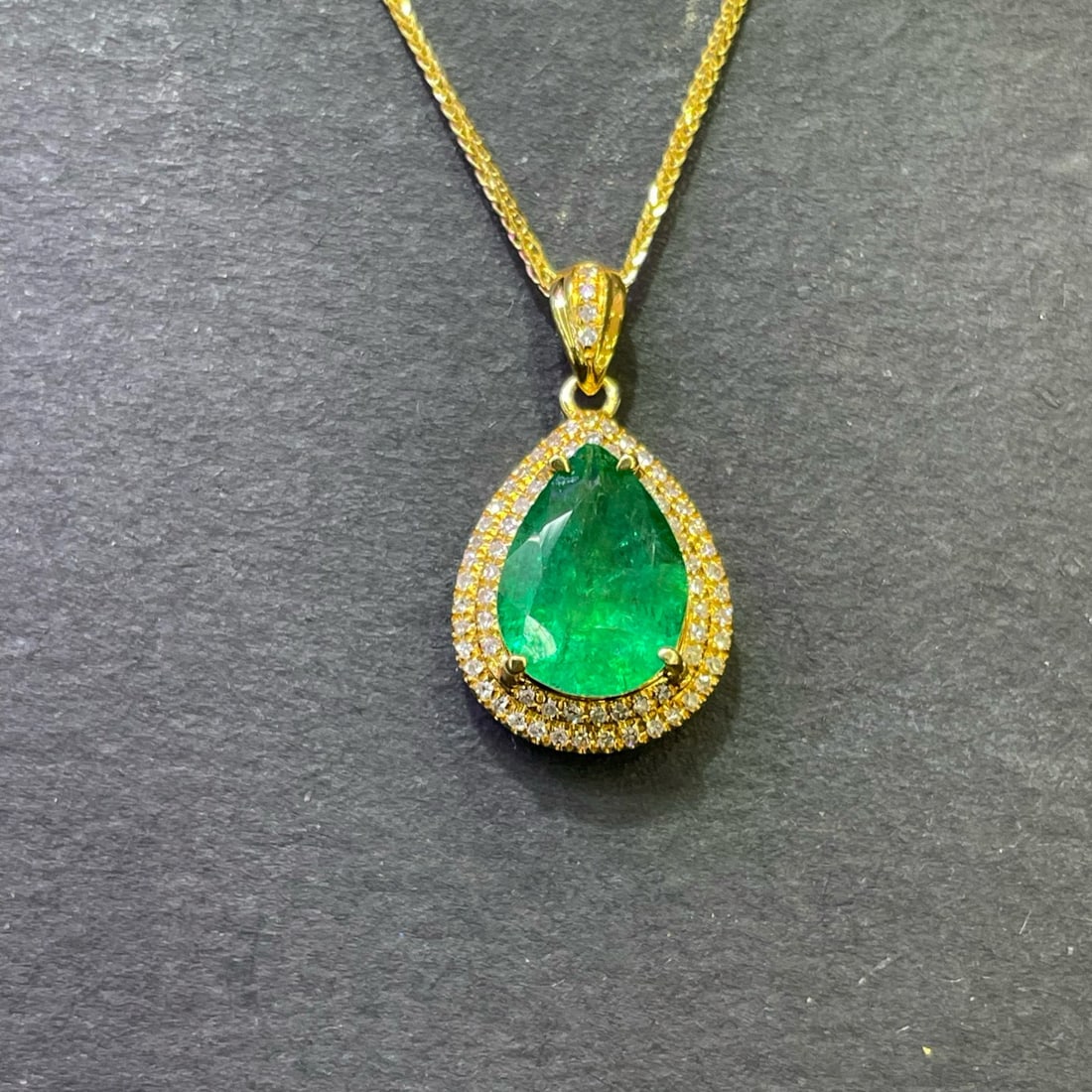 14k Gold 1.8 Ct Natural Emerald & Diamond Pendant( Without Chain ) - 5