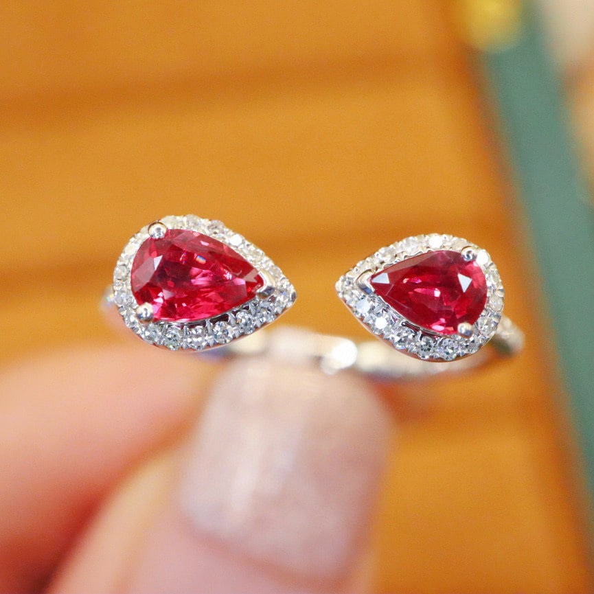 14k Gold 0.69 Ctw Natural Ruby & Diamond Ring - 5