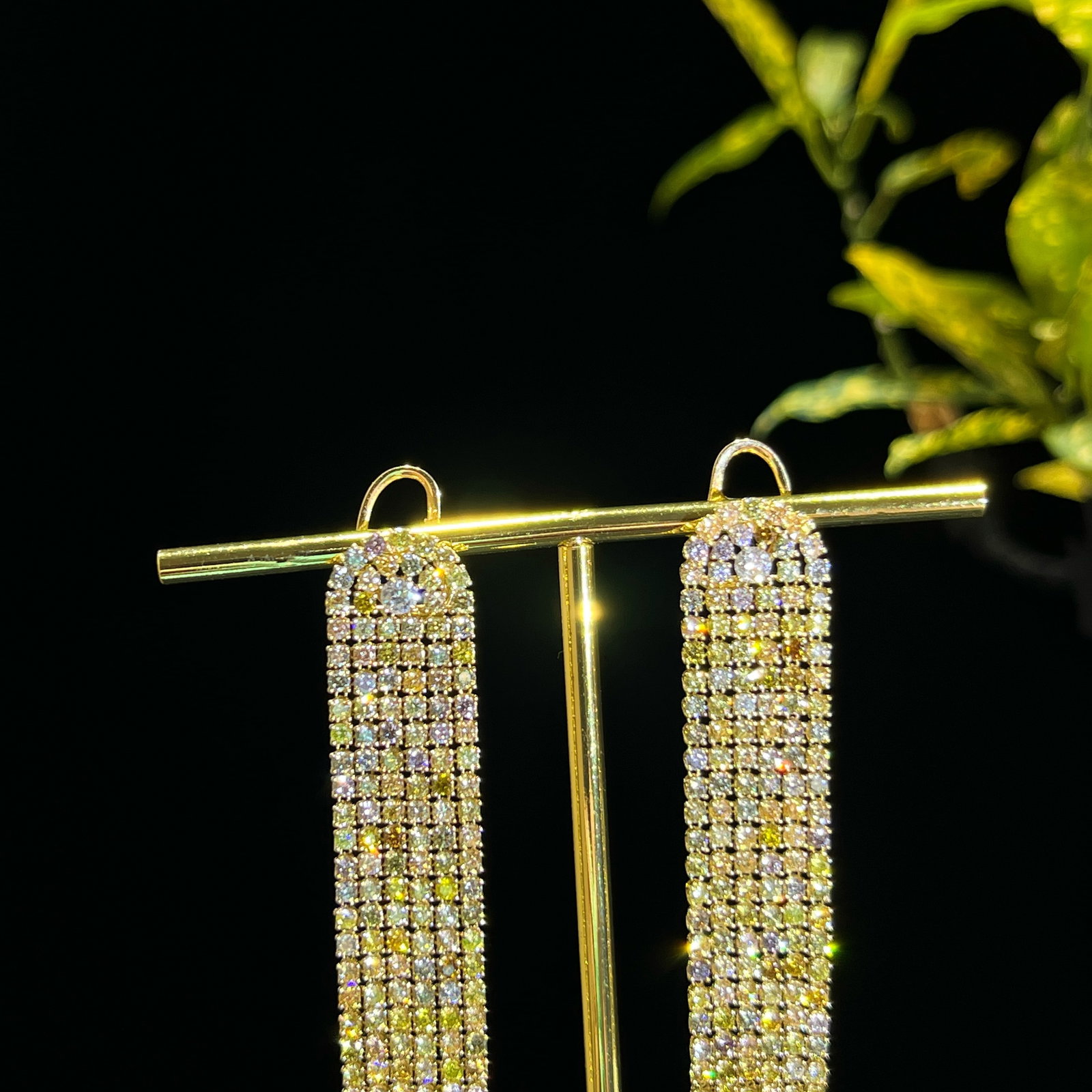 14k Gold 6.53 Ct Natural Color Diamond Earrings - 2
