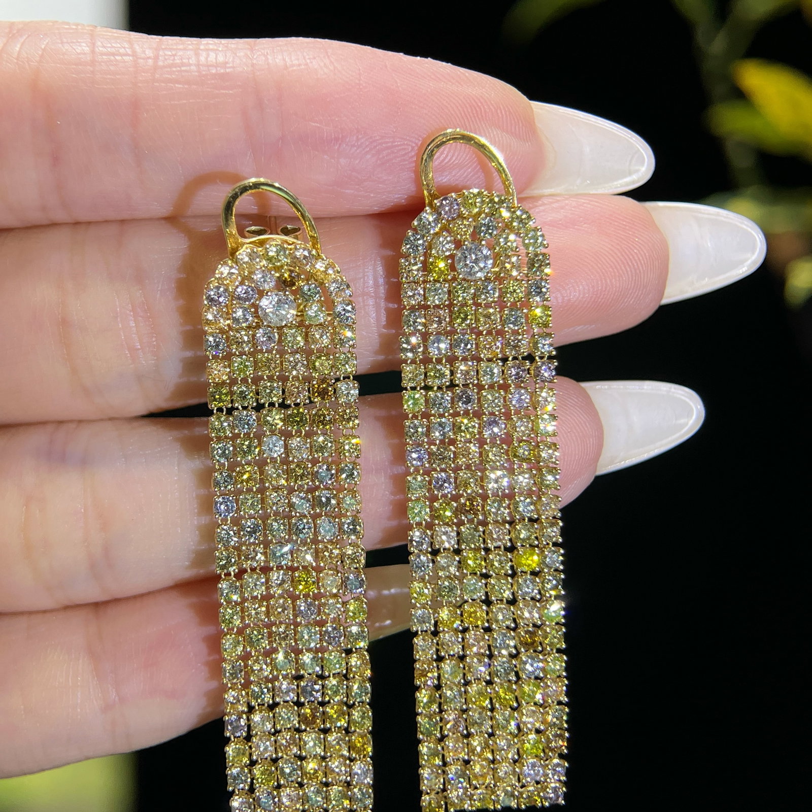 14k Gold 6.53 Ct Natural Color Diamond Earrings - 3