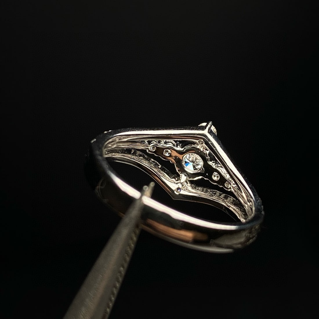 14k Gold 0.61 Ctw Natural H Diamond Ring - 6