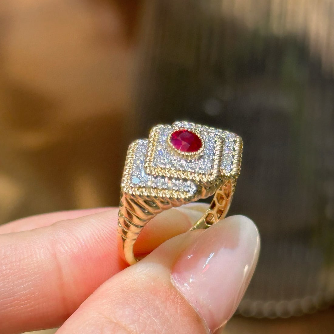 14k Gold 0.88 Ctw Natural Ruby & Diamond Ring - 3