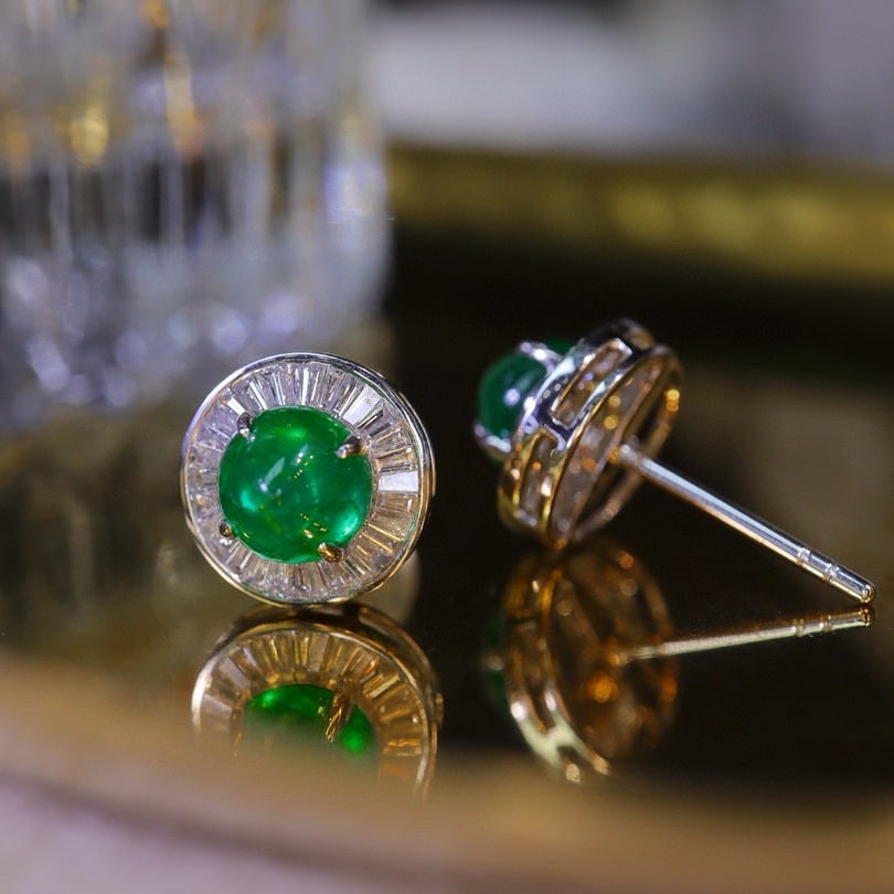 14k Gold 2.09 Ctw Vivid Green Natural Emerald & Diamond Earrings - 2