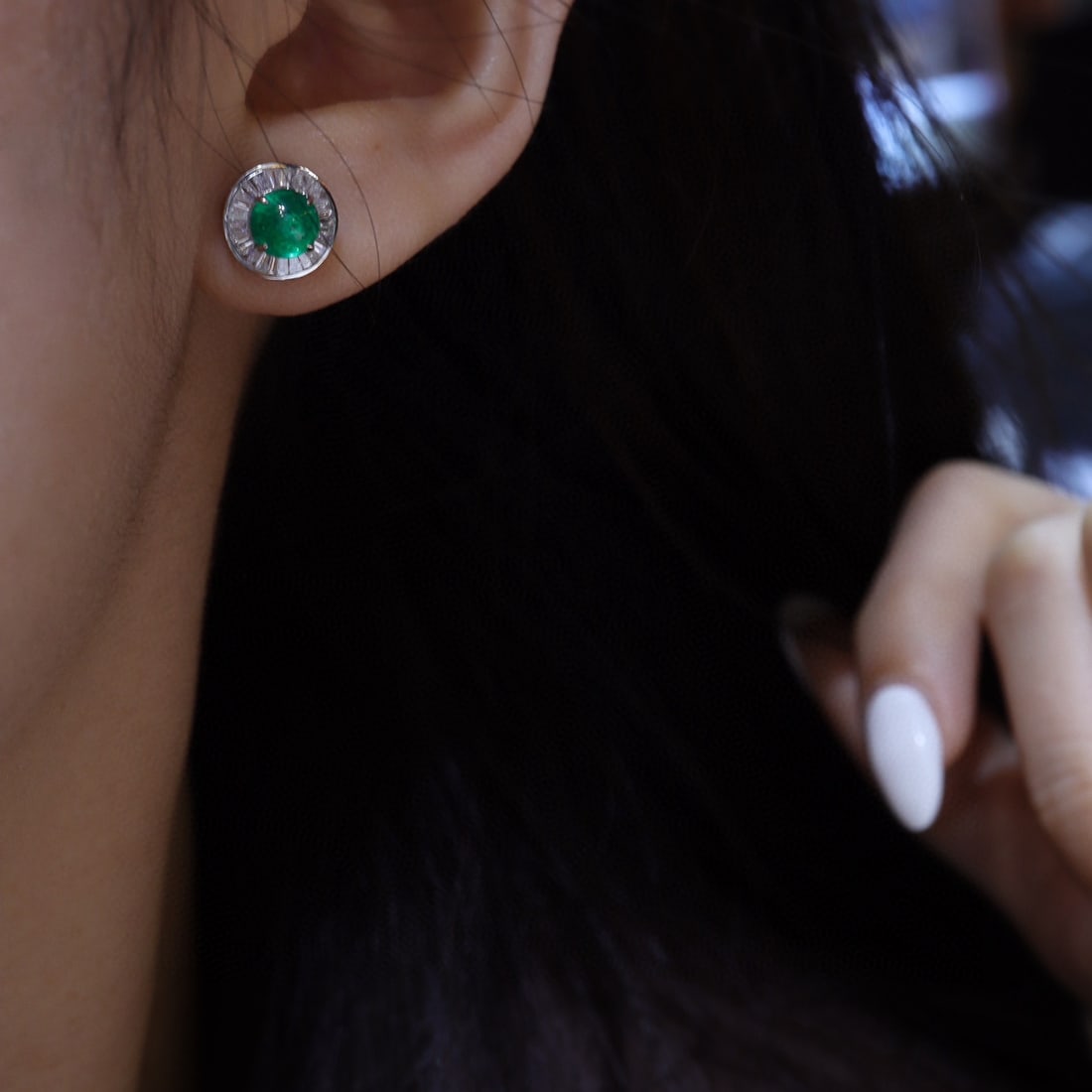 14k Gold 2.09 Ctw Vivid Green Natural Emerald & Diamond Earrings - 5