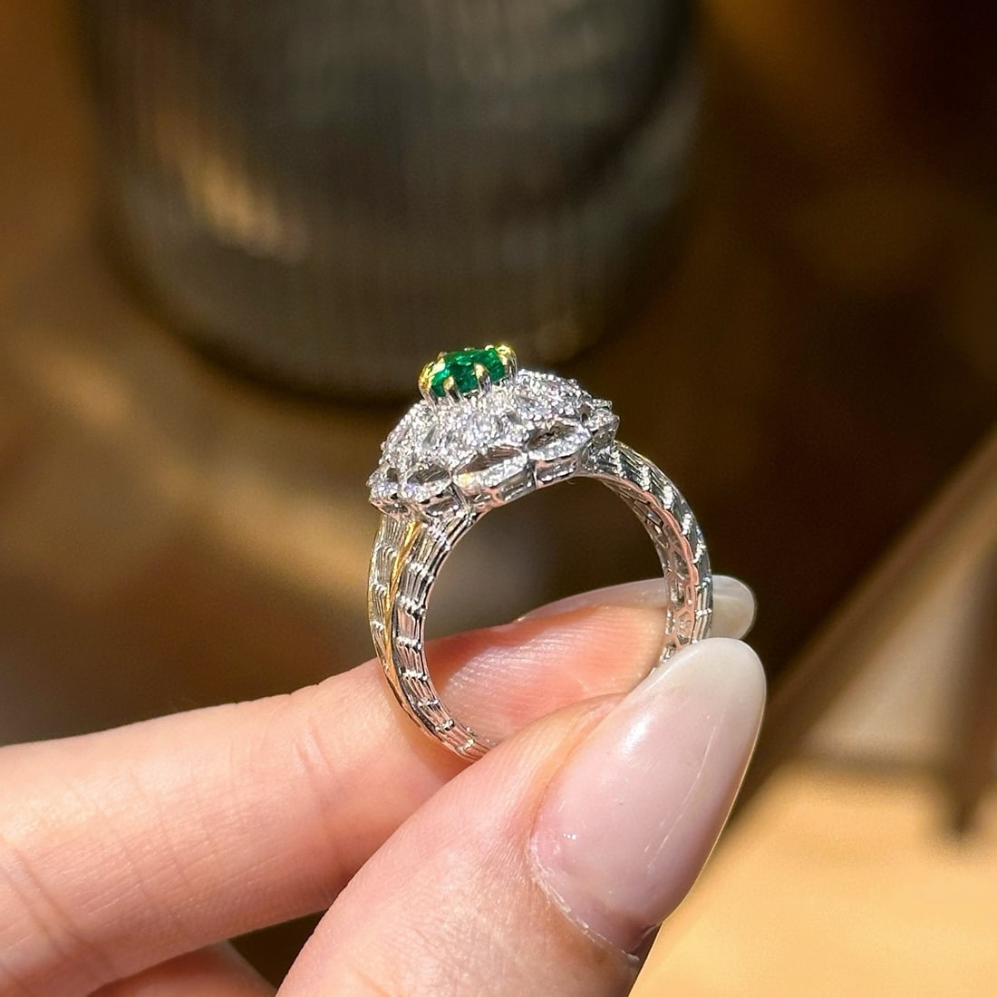 14k Gold 1.24 Ctw Vivid Green Natural Emerald & Diamond Ring - 2
