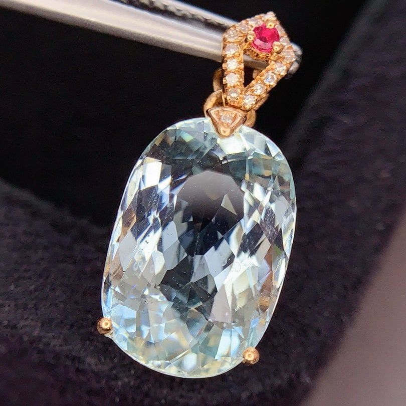 14k Gold 7.0 Ct Natural Aquamarine & Diamond Pendant( Without Chain ) - 2