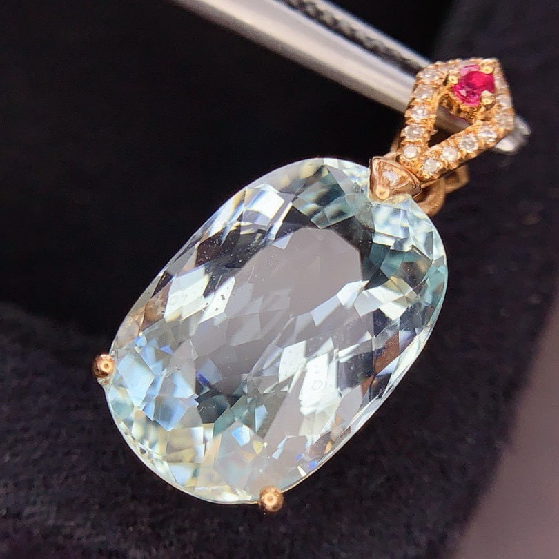 14k Gold 7.0 Ct Natural Aquamarine & Diamond Pendant( Without Chain ) - 4