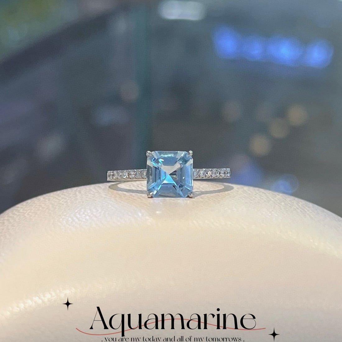 14k Gold 1.12 Ctw Natural Aquamarine & Diamond Ring: Ref:230996351 // gold content:14k gold // ring size:7. 25us // // main gemstone:aquamarine // shape:octagonal // carat weight:1ct // color:santa maria color // treatment:natural // // adjacent gemston