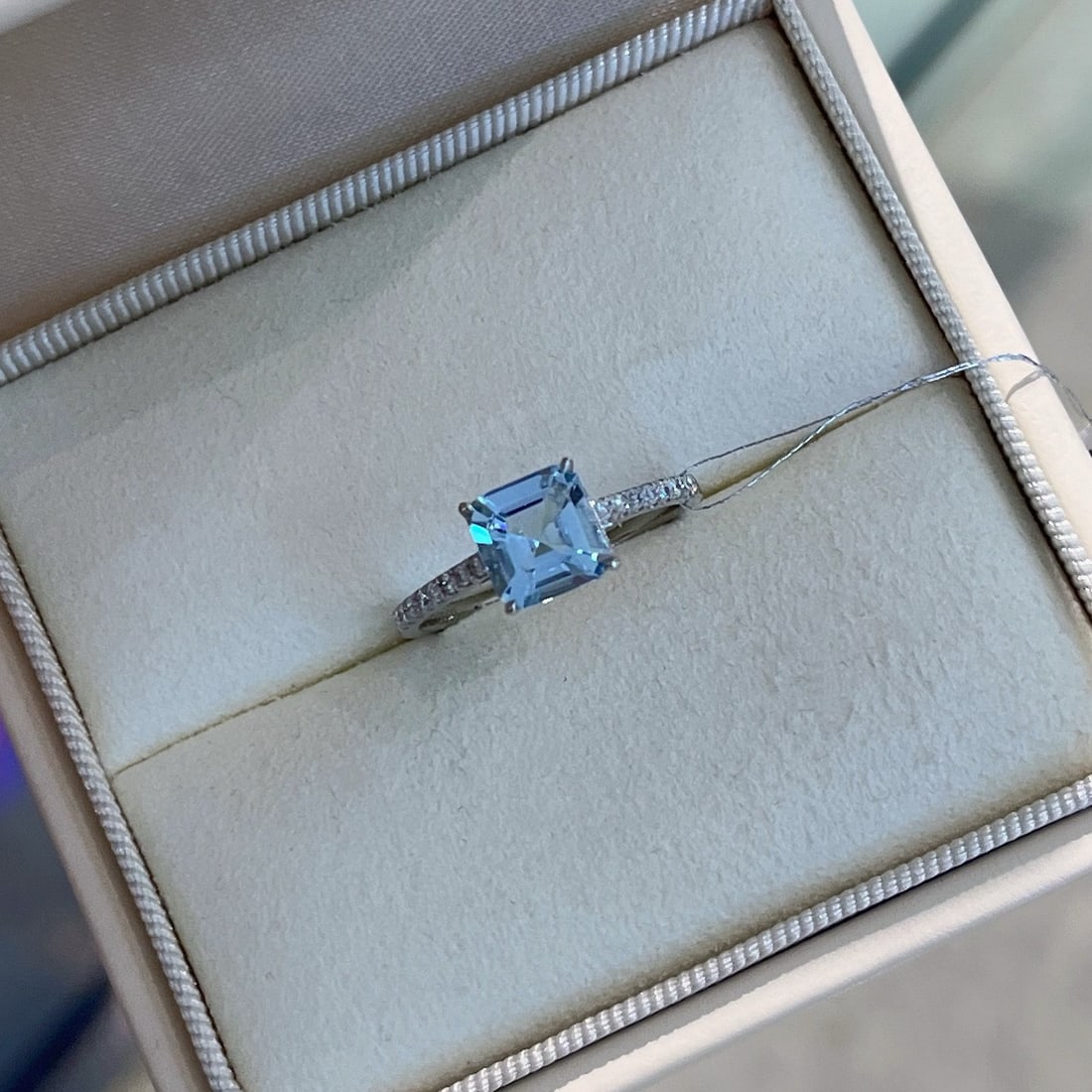 14k Gold 1.12 Ctw Natural Aquamarine & Diamond Ring - 4
