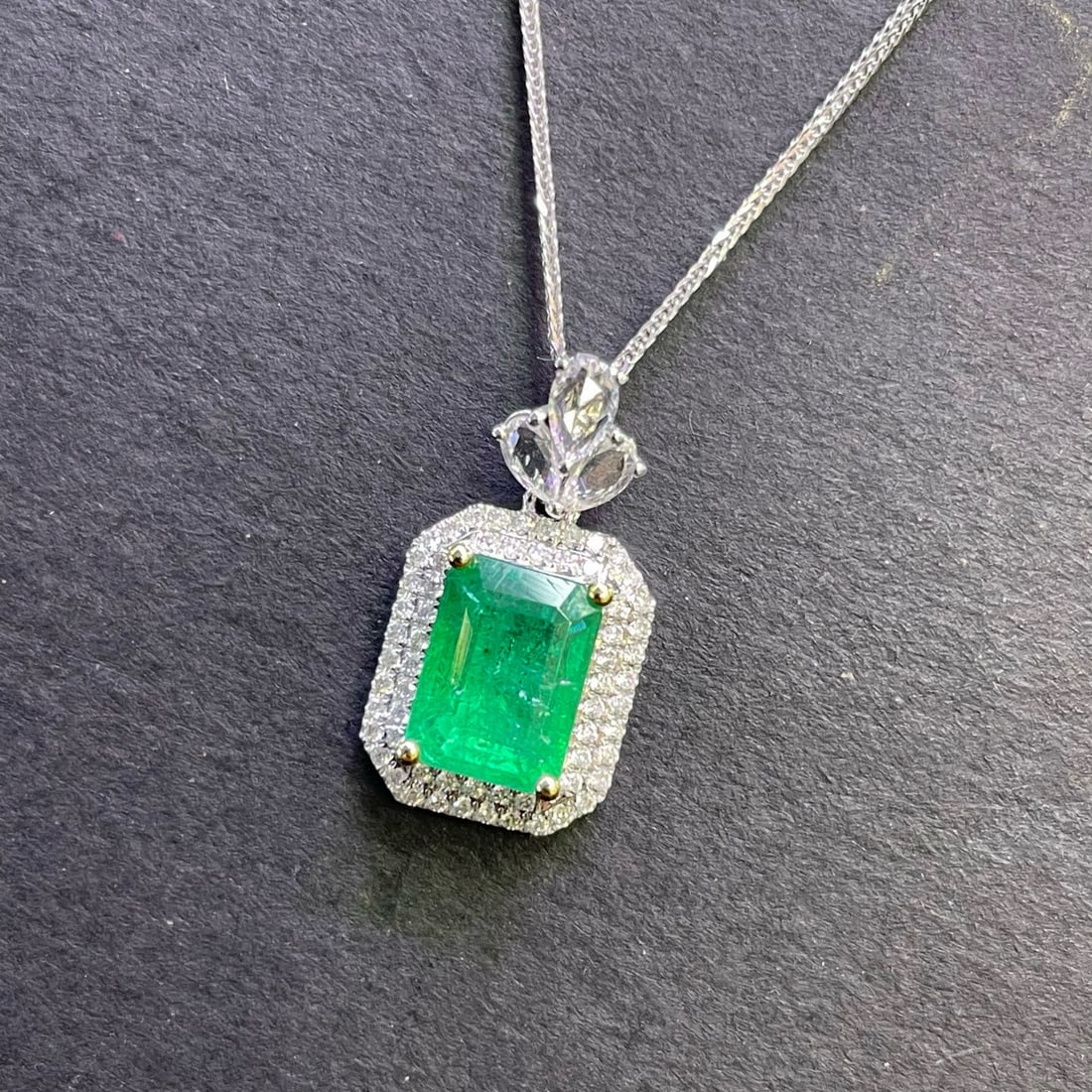14k Gold 1.77 Ct Vivid Green Natural Emerald & Diamond & Sapphire Pendant( Without Chain ) - 2