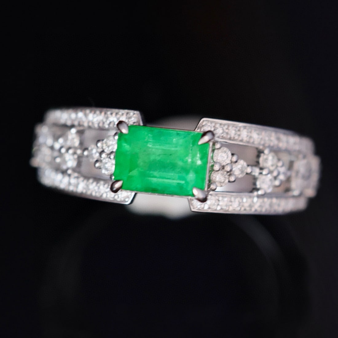 14k Gold 1.39 Ctw Natural Emerald & Diamond Ring - 3