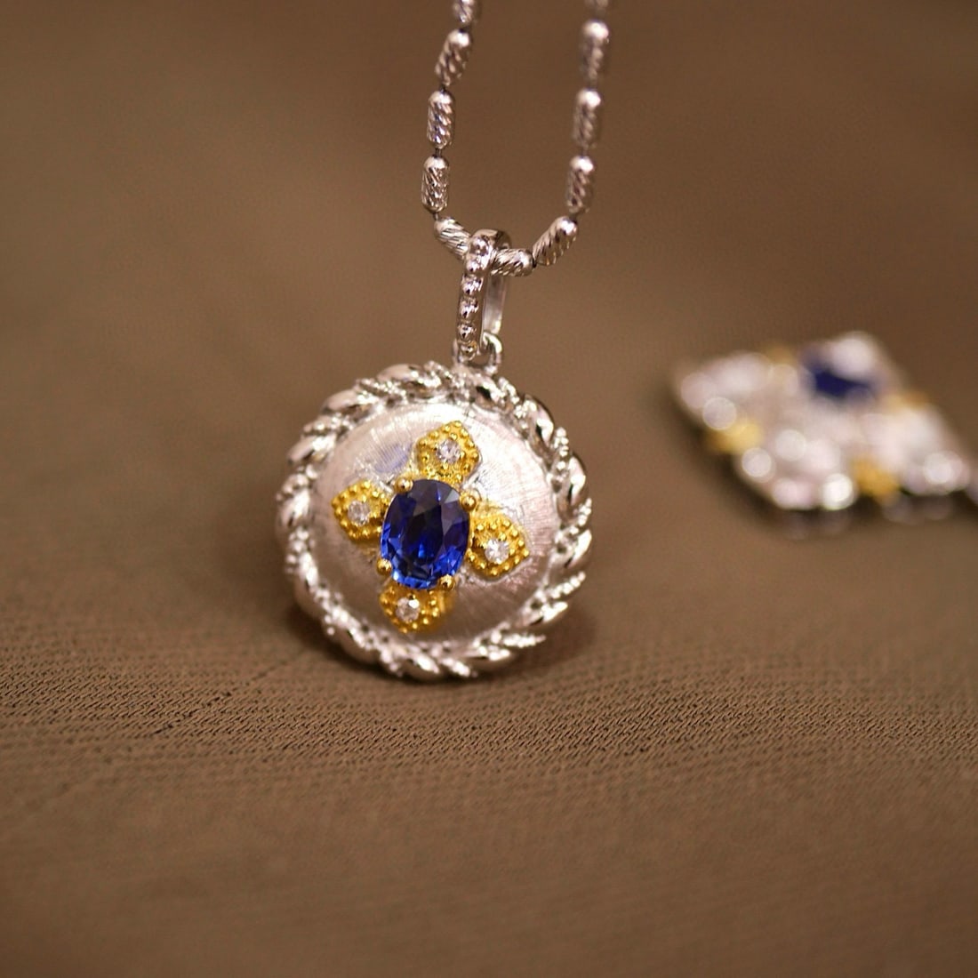 14k Gold 0.36 Ctw Natural Sapphire & Diamond Pendant( Without Chain ) - 2