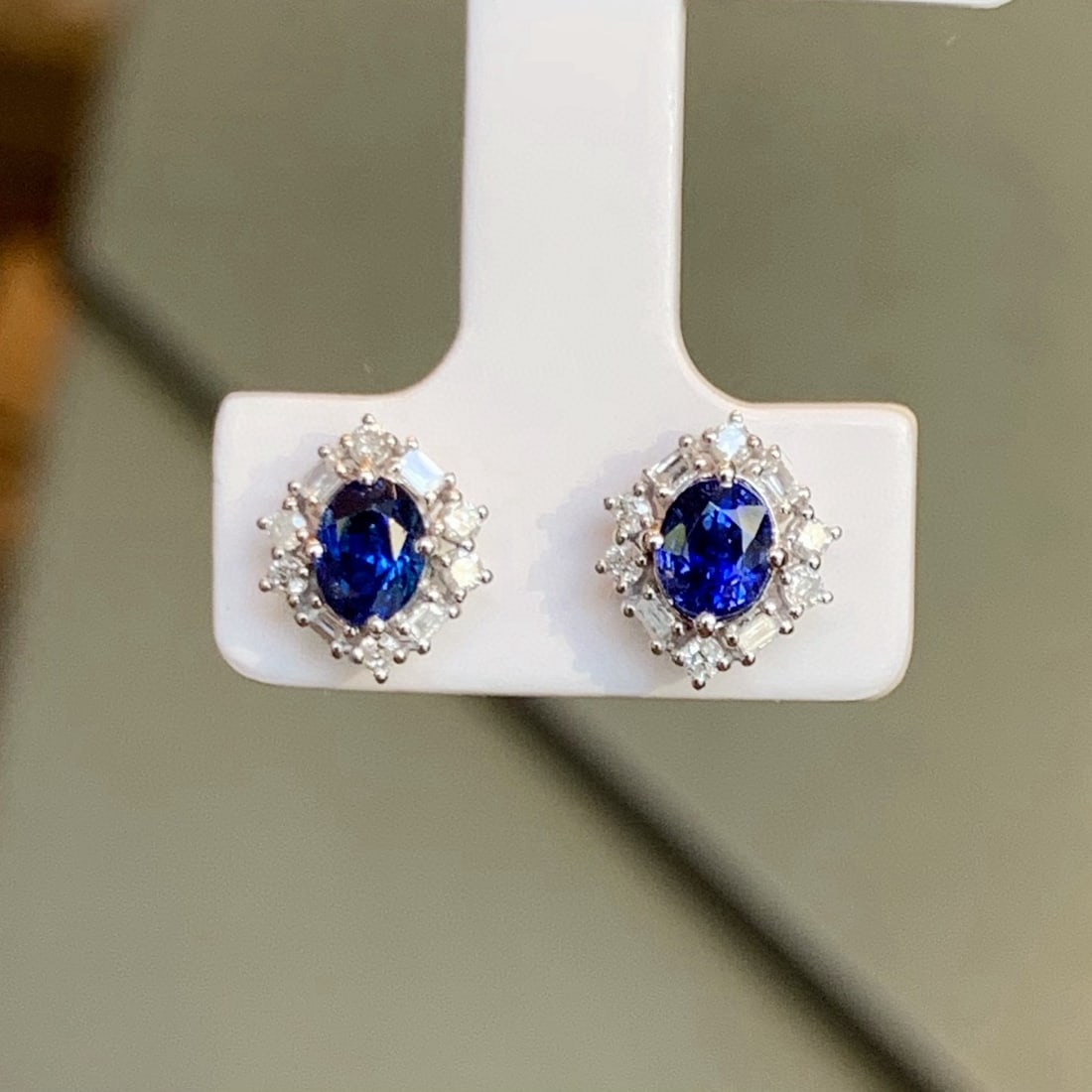 14k Gold 1.25 Ctw Natural Sapphire & Diamond Earrings - 5