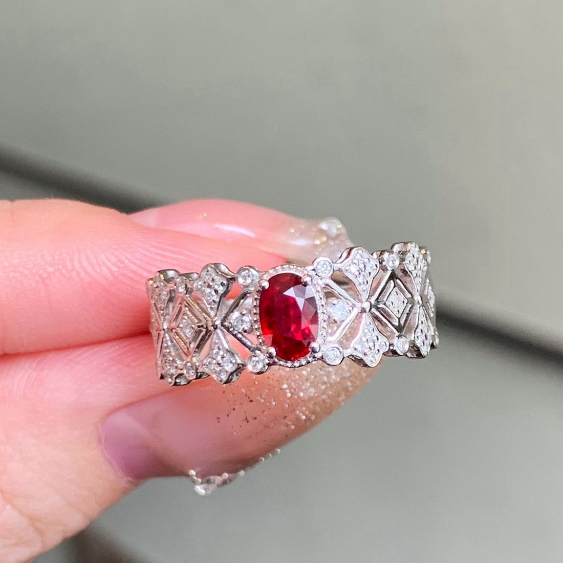 14k Gold 0.72 Ctw Natural Ruby & Diamond Ring - 4