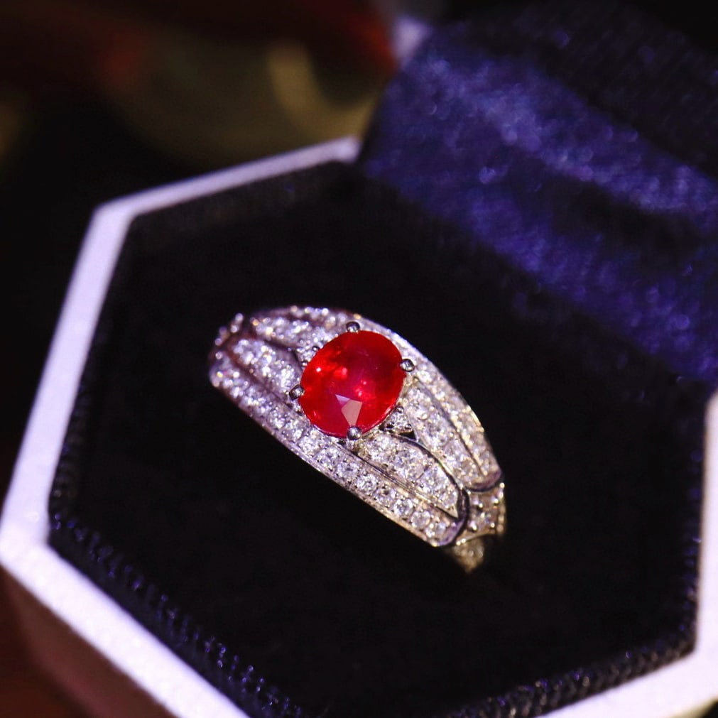 14k Gold 1.50 Ctw Vivid Red Natural Ruby & Diamond Ring - 2
