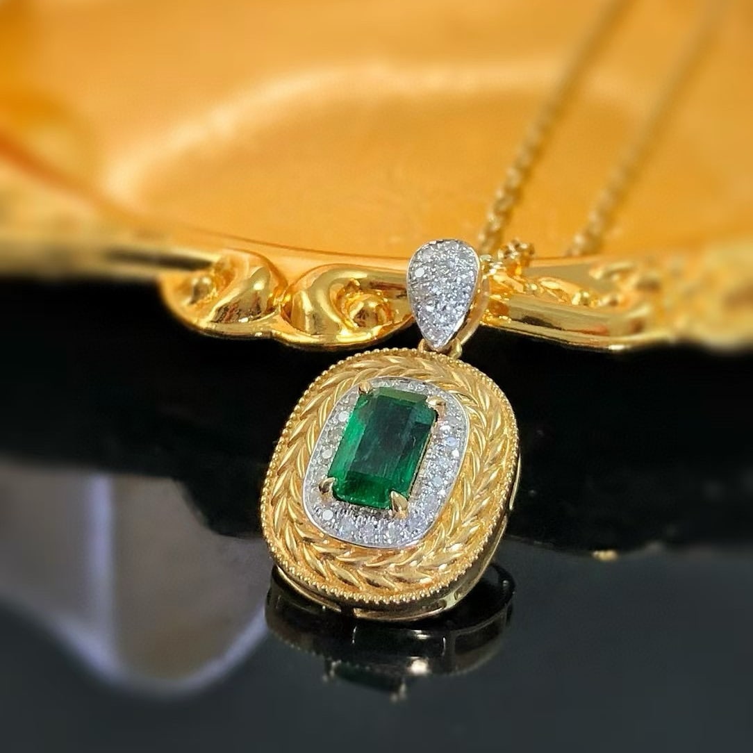 14k Gold 0.6 Ct Vivid Green Natural Emerald & Diamond Pendant( Without Chain ) - 3