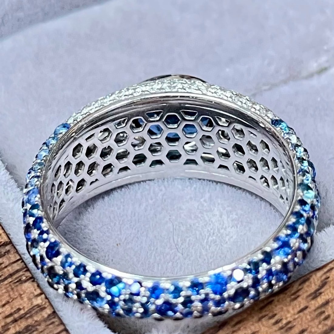 14k Gold 1.96 Ctw Natural Sapphire & Diamond Ring - 4