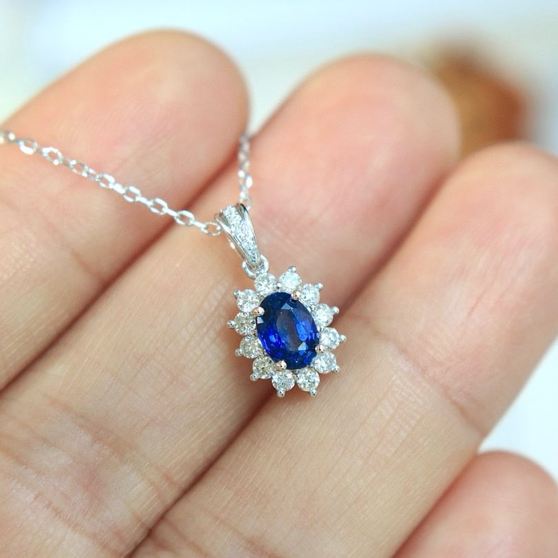14k Gold 0.83 Ctw Natural Sapphire & Diamond Necklace - 2