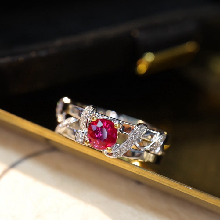 14k Gold 0.72 Ctw Natural Ruby & Diamond Ring - 2