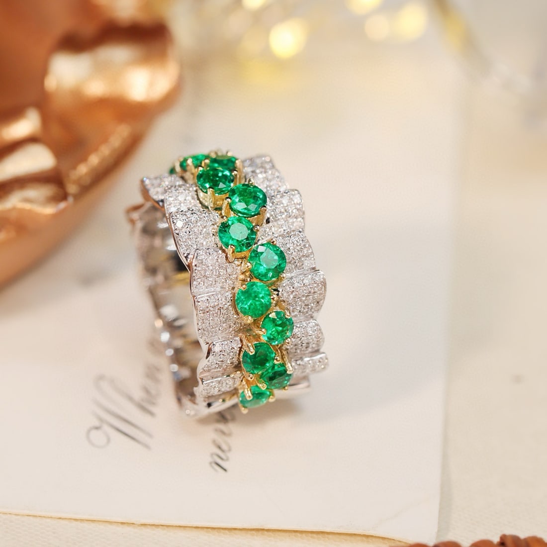 14k Gold 2.31 Ctw Vivid Green Natural Emerald & Diamond Ring - 4